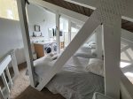 Seasons 4 200- Custom Loft Space